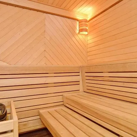 Olympia Haus 3, Whg 28 Apartman